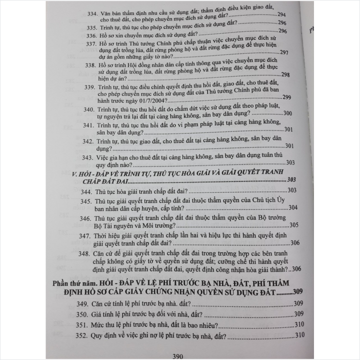 355 Câu Hỏi - Đáp Về Nghiệp Vụ Quản Lý Đất Đai, Phí Thẩm Định Cấp Giấy Chứng Nhận Quyền Sử Dụng Đất, Tài Sản Gắn Liền Với Đất, Hòa Giải Và Giải Quyết Tranh Chấp Đất Đai