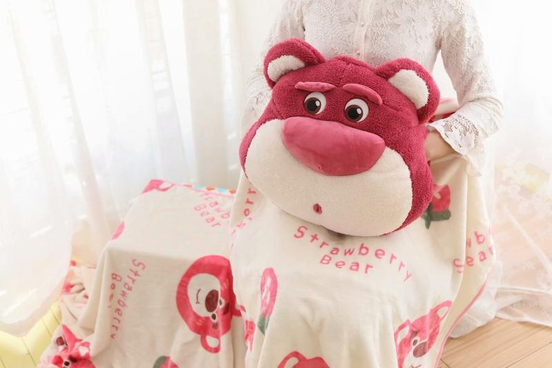 Gối Chăn Mền Lotso Huggin Bear Lông Xù 3 in 1 Có Ủ Tay Cao Cấp