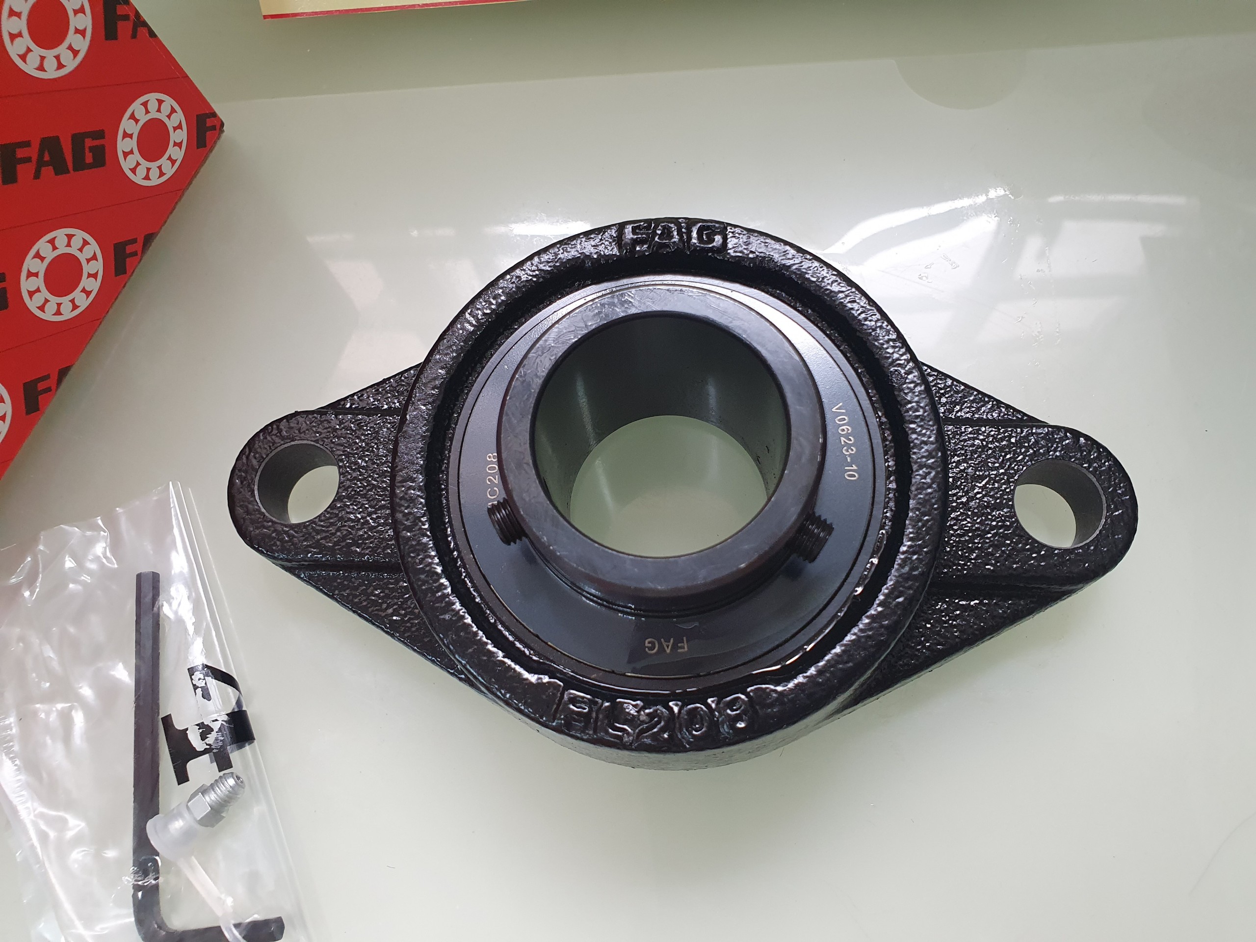 Gối đỡ UCFL208-J7