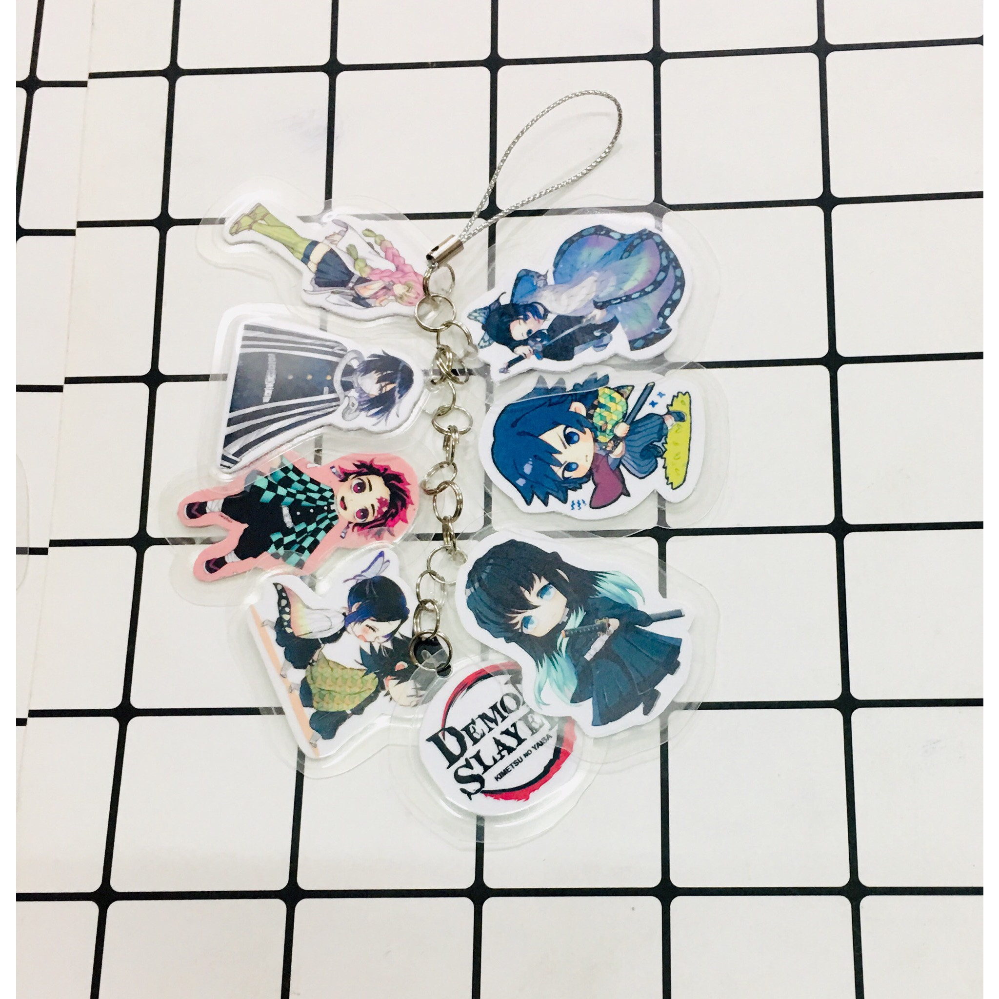 3 Dây móc chùm Kimetsu no Yaiba chibi tổng 18 miếng