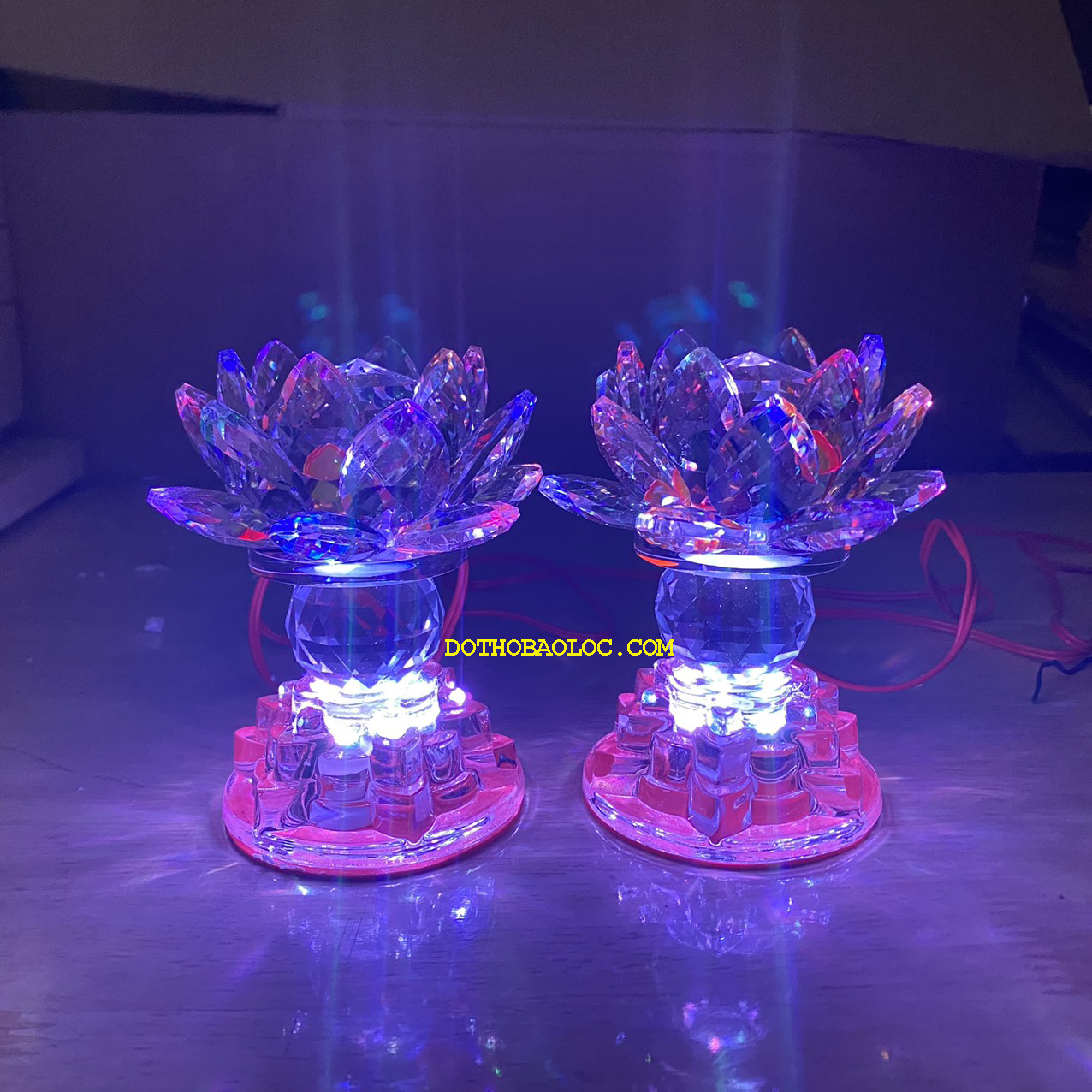 Đèn pha lê hoa sen 1 cục bông cao cấp nhập khẩu từ Đài Loan cao 12.5cm