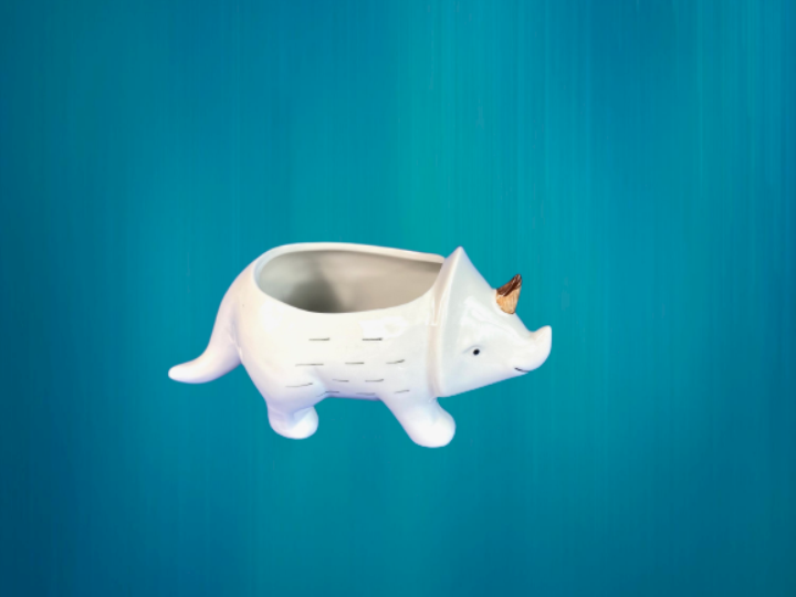 Ly sứ trang trí hình Tê giác