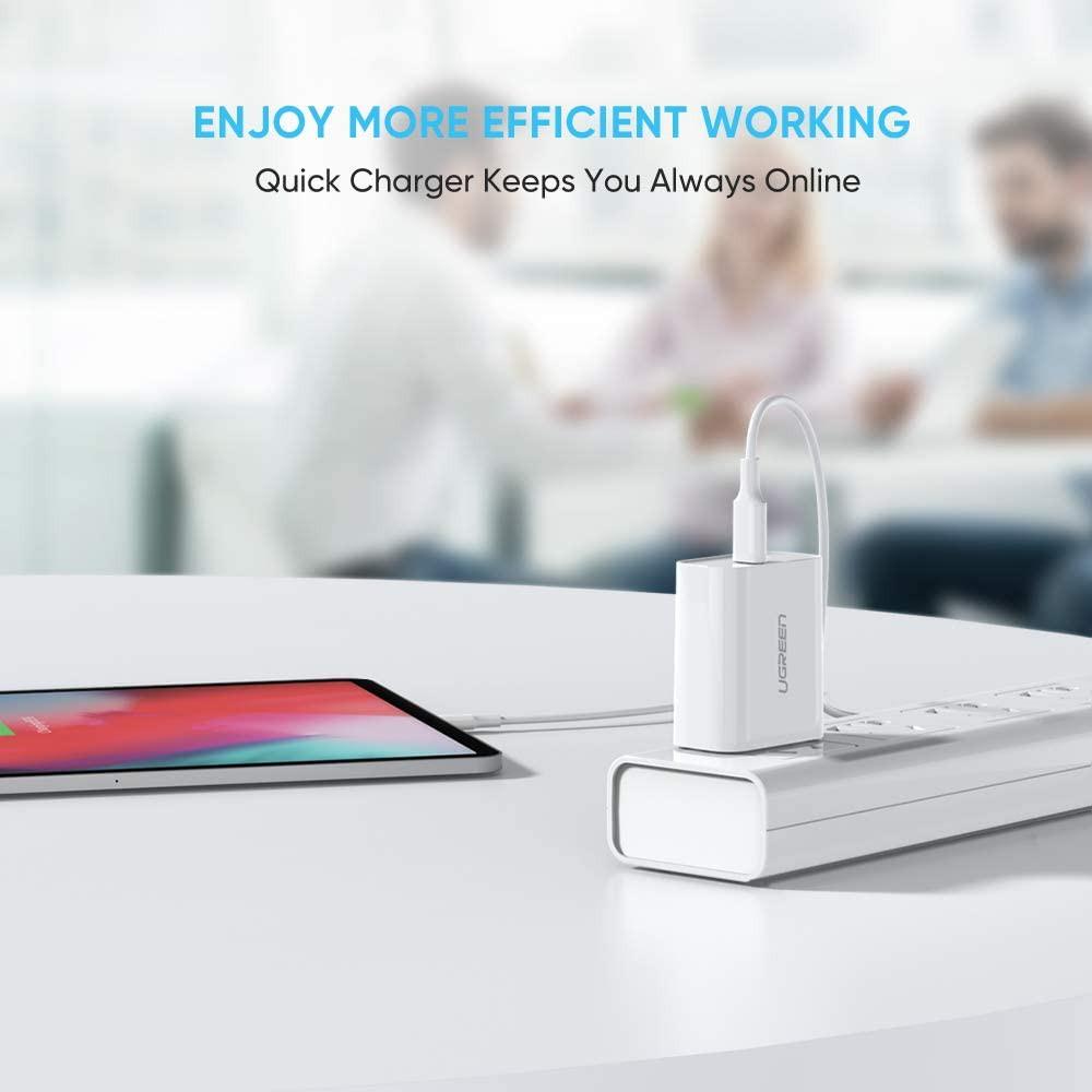 Sạc nhanh UGREEN CD137 60449 1 cổng USB Type C Hỗ trợ PD QC 4.0 3.0 tối đa 18W cho iPhone 12 / Samsung - Hàng chính hãng