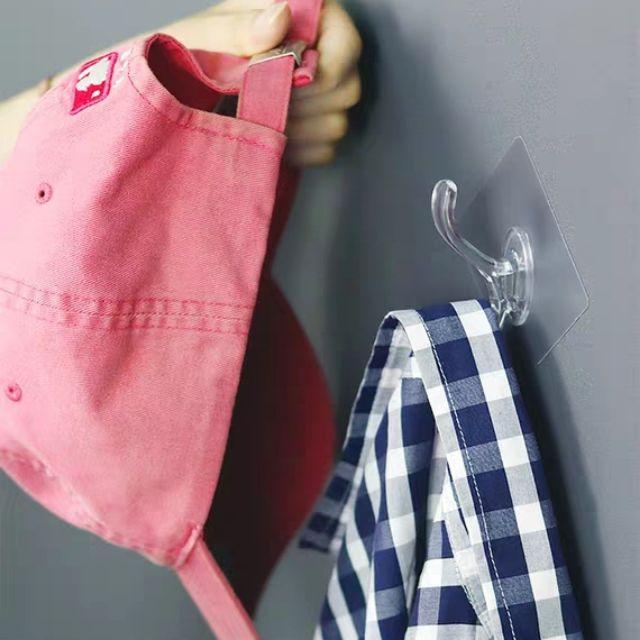 Móc dán tường treo quần áo đa năng