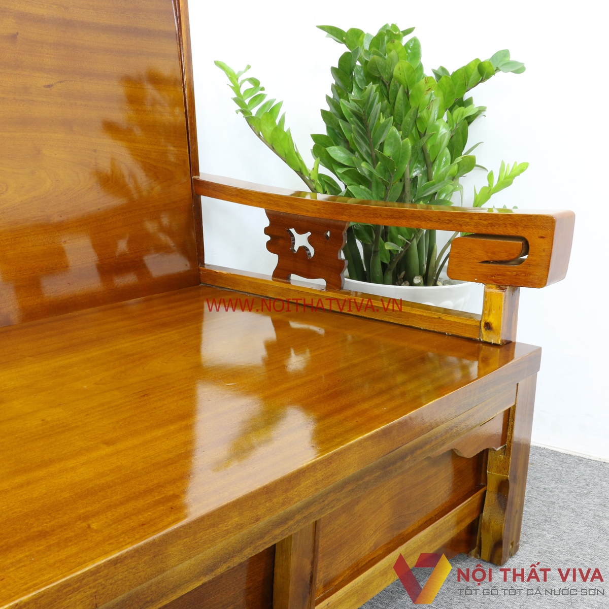 Ghế Trường Kỷ Kéo Ra Thành Giường Gỗ Xoan Đào Chạm Phúc Lộc Thọ