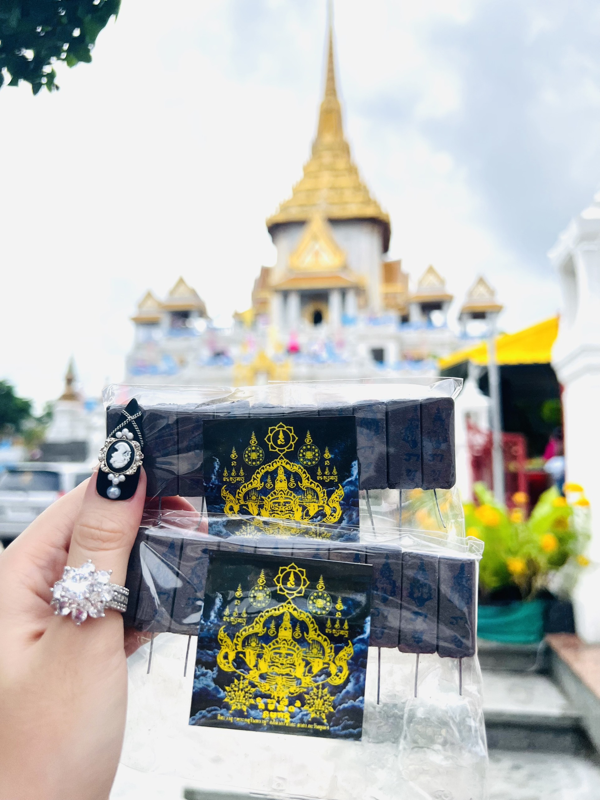 Nhang xin số Rahu giải xui - 10 nhang 2 số