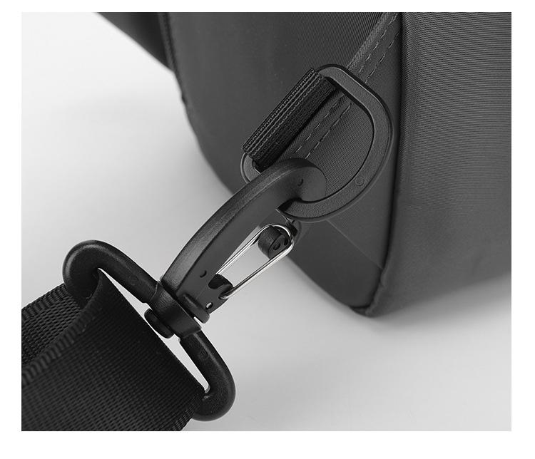 Túi đeo chéo nam phong cách mới  - BEE GEE DCN9259A