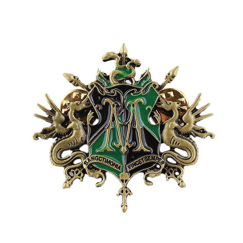 Dây chuyền bảo vật phù thủy Hogwarts trong trường Hogwarts