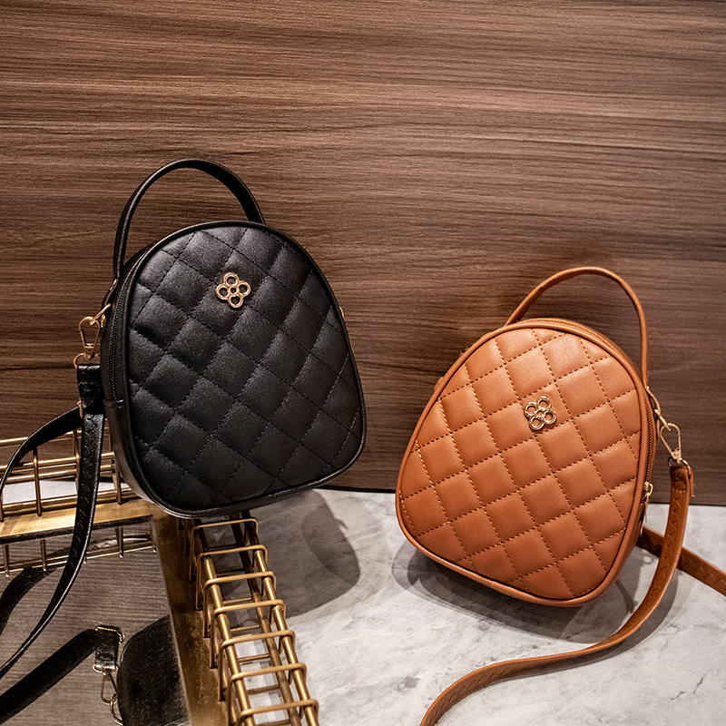 Túi Đeo Chéo Nữ Thời Trang Mới T91 Caro