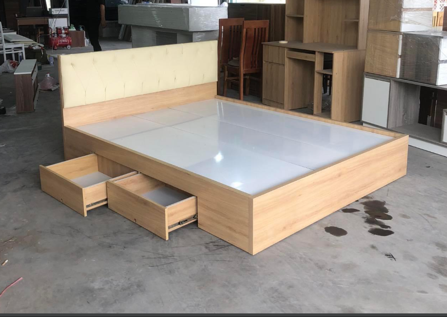 Giường gỗ công nghiệp đầu giường bọc nệm Juno Sofa