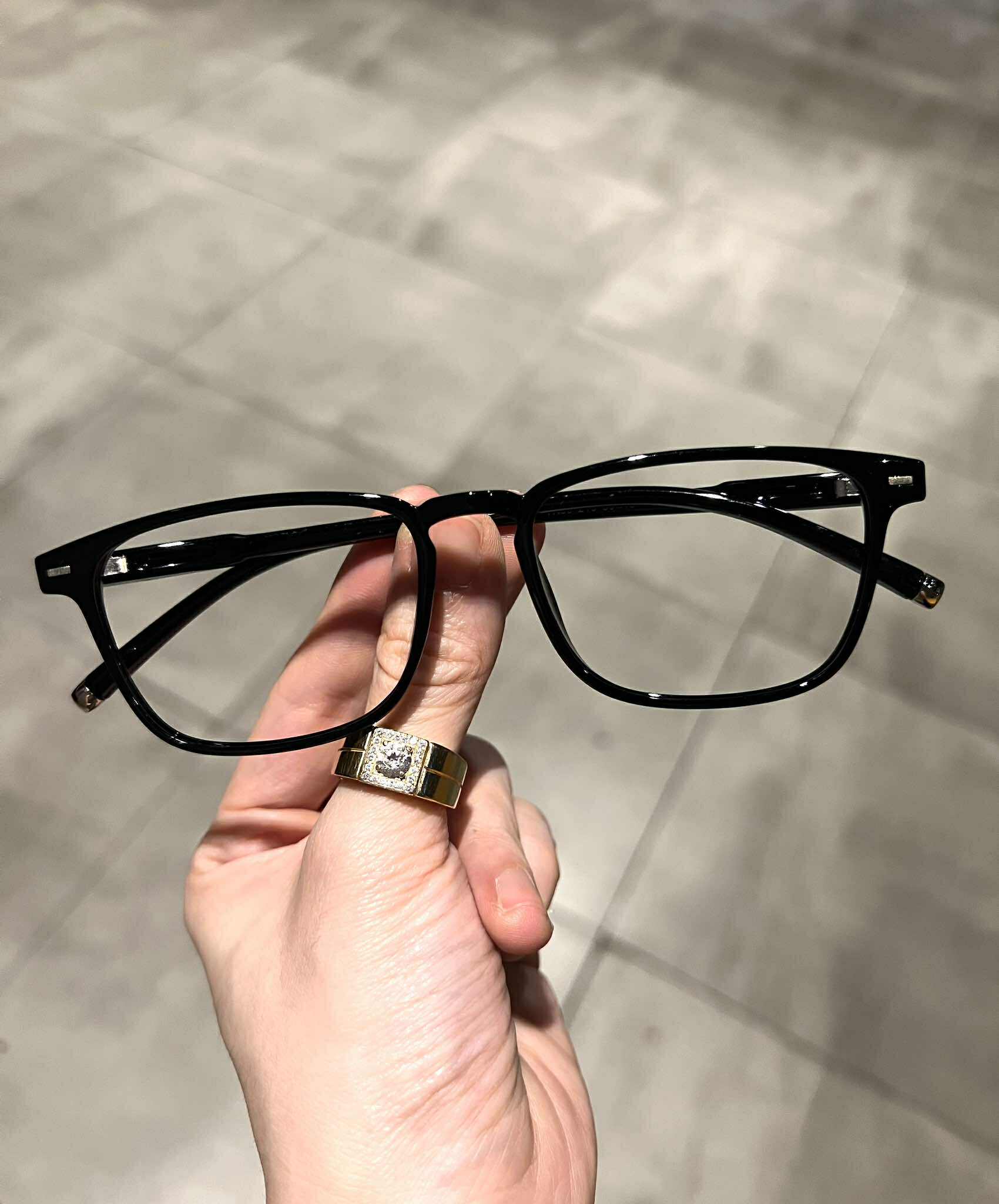 Kính gọng dẻo dáng chữ nhật unisex siêu bền, nhẹ cho nam nữ