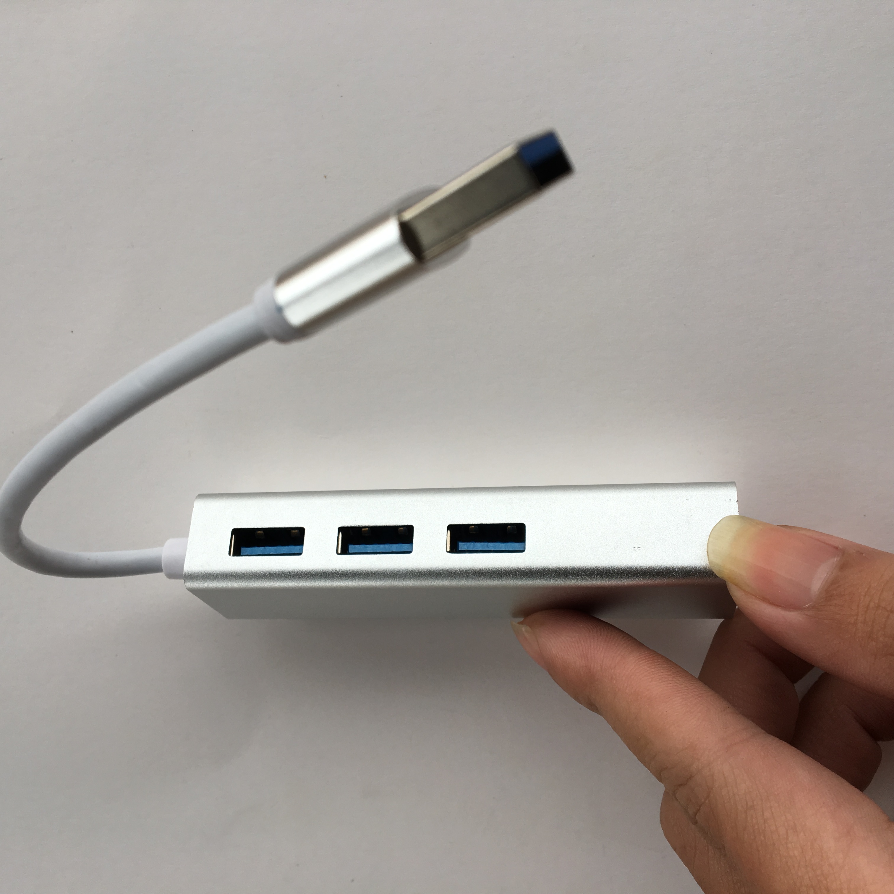 HUB USB chia 1 ra 3 cổng USB 3.0 và 1 cổng LAN 100Mbps vỏ nhôm