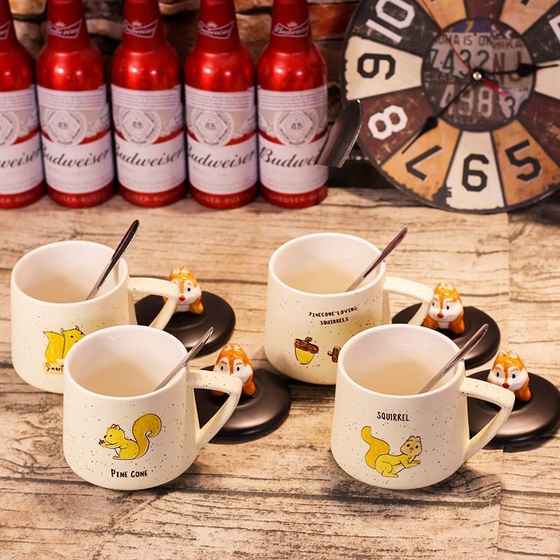 Cốc Uống Cafe Chú Sóc Dễ Thương 3D Vẽ Tay - Ly Uống Nước Có Nắp Và Thìa 400ml