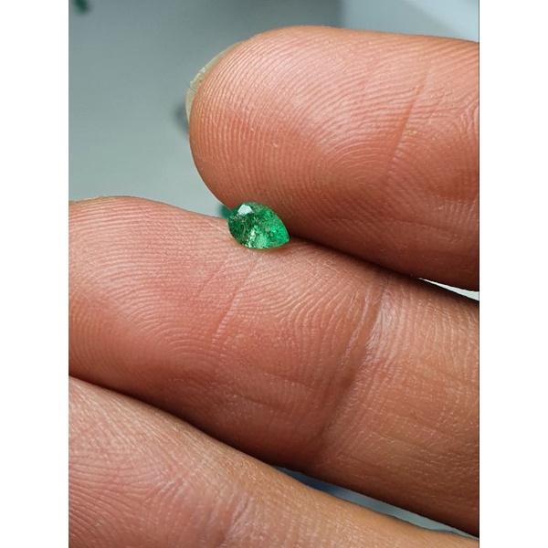 2020- L Hạt EMERALD LỤC BẢO hình giọt nước (THIÊN NHIÊN) có tạp chất