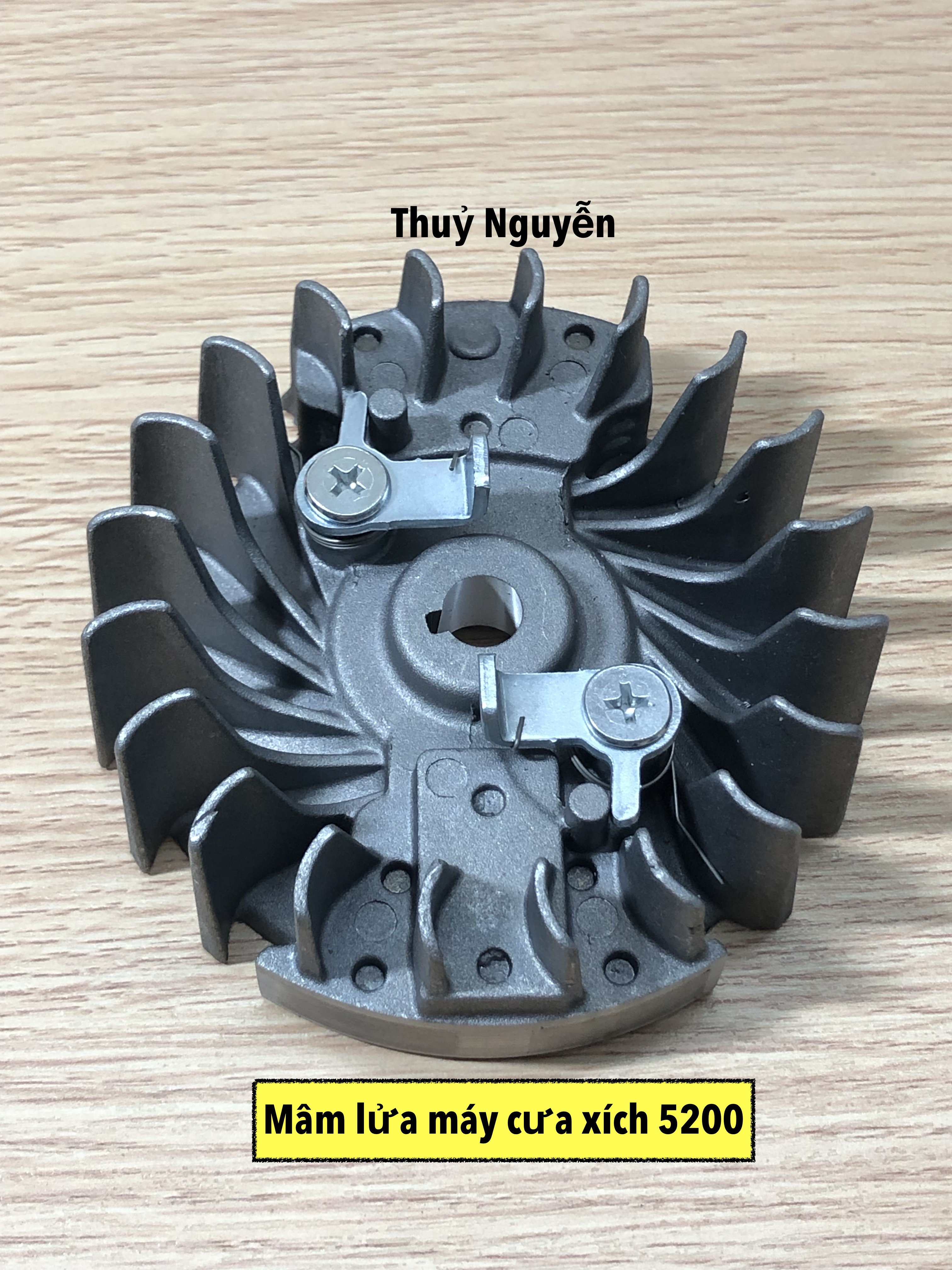 Mâm lửa  máy cưa xích 5200, 5800, 5900, 52cc