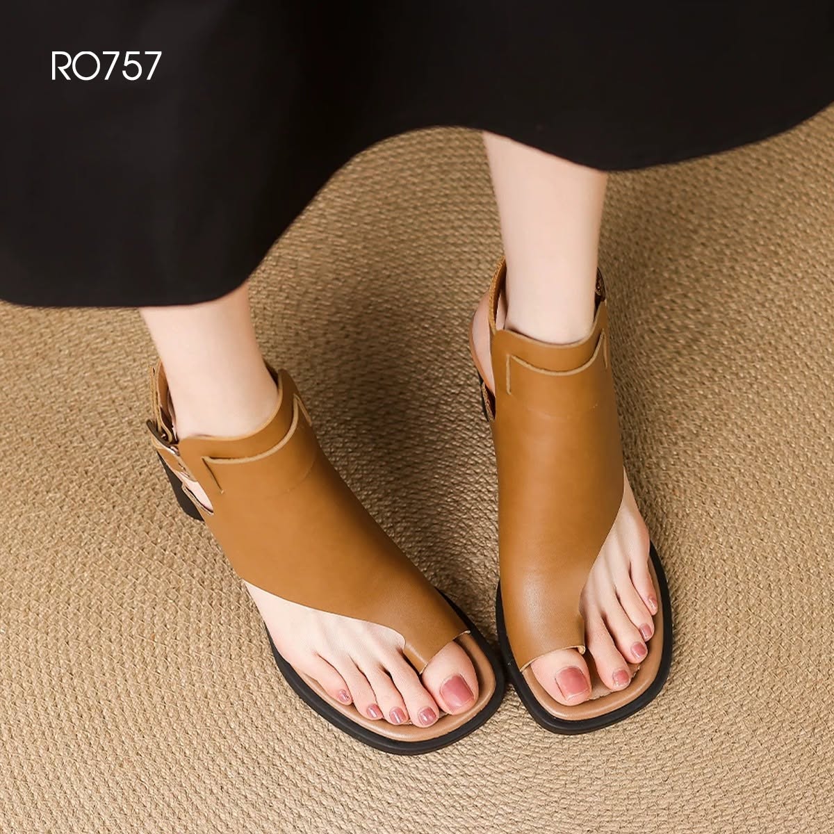 Giày cao gót nữ xỏ ngón, cổ cao, gót trụ ROSATA RO757 -9p- Đen, Nâu - BKSTORE
