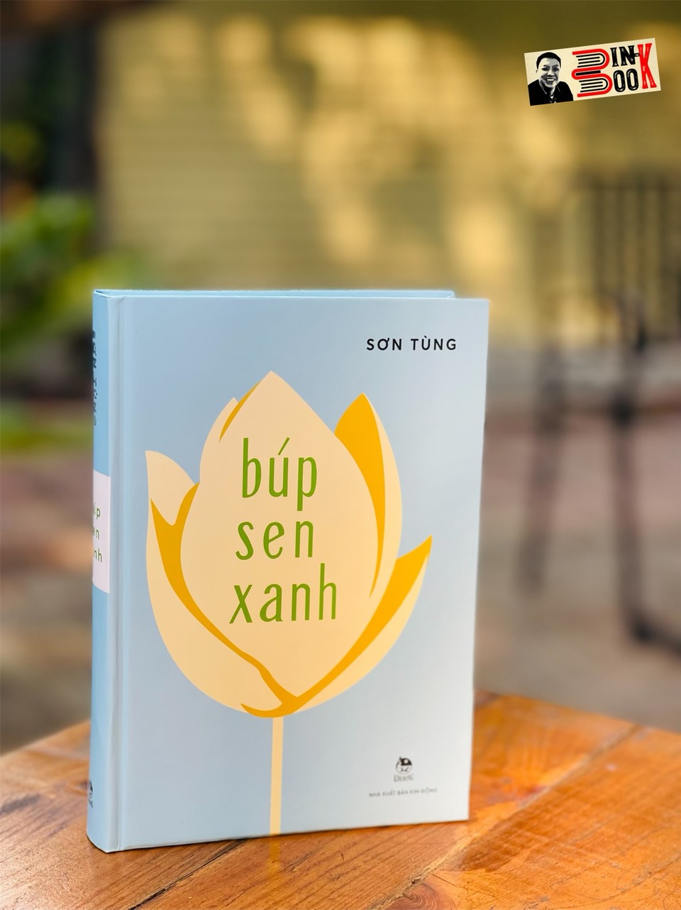 [Ấn bản kỉ niệm 40 năm xuất bản tác phẩm] (Minh họa bìa nhạc sĩ Văn Cao) ( (Bìa cứng) BÚP SEN XANH - Sơn Tùng – Nxb Kim Đồng