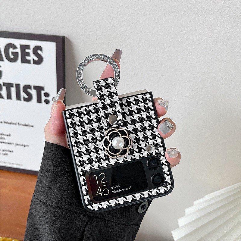 Ốp Lưng Cho Samsung Z Flip 5 / Z Flip 4 / Z Flip 3 Cao Cấp Họa Tiết Houndstooth Có Nhẫn Xỏ Ngón Tay - Bum Store Galaxy Case