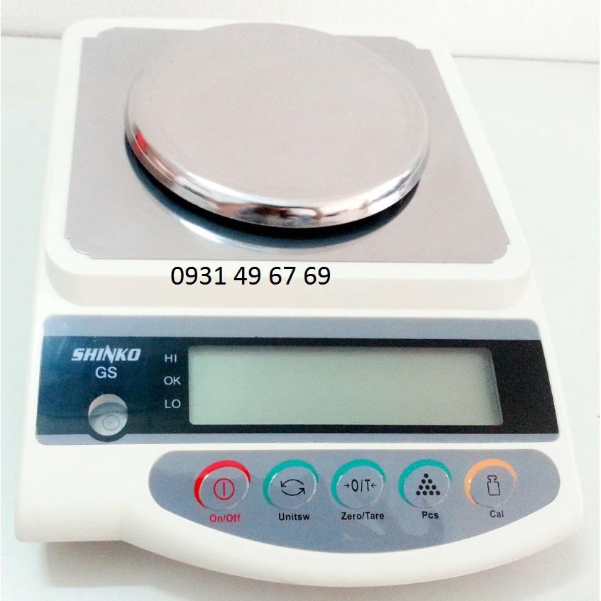 Cân điện tử 600g sai số 0.01g GS622N