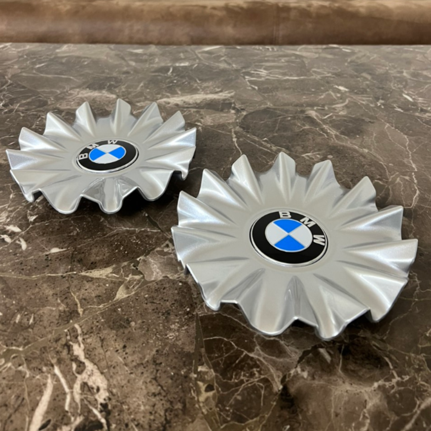 Logo chụp mâm, lazang bánh xe ô tô BMW 7 Series đời mới 730 Li, 740 Li, 750Li - Đường kính 17.2cm