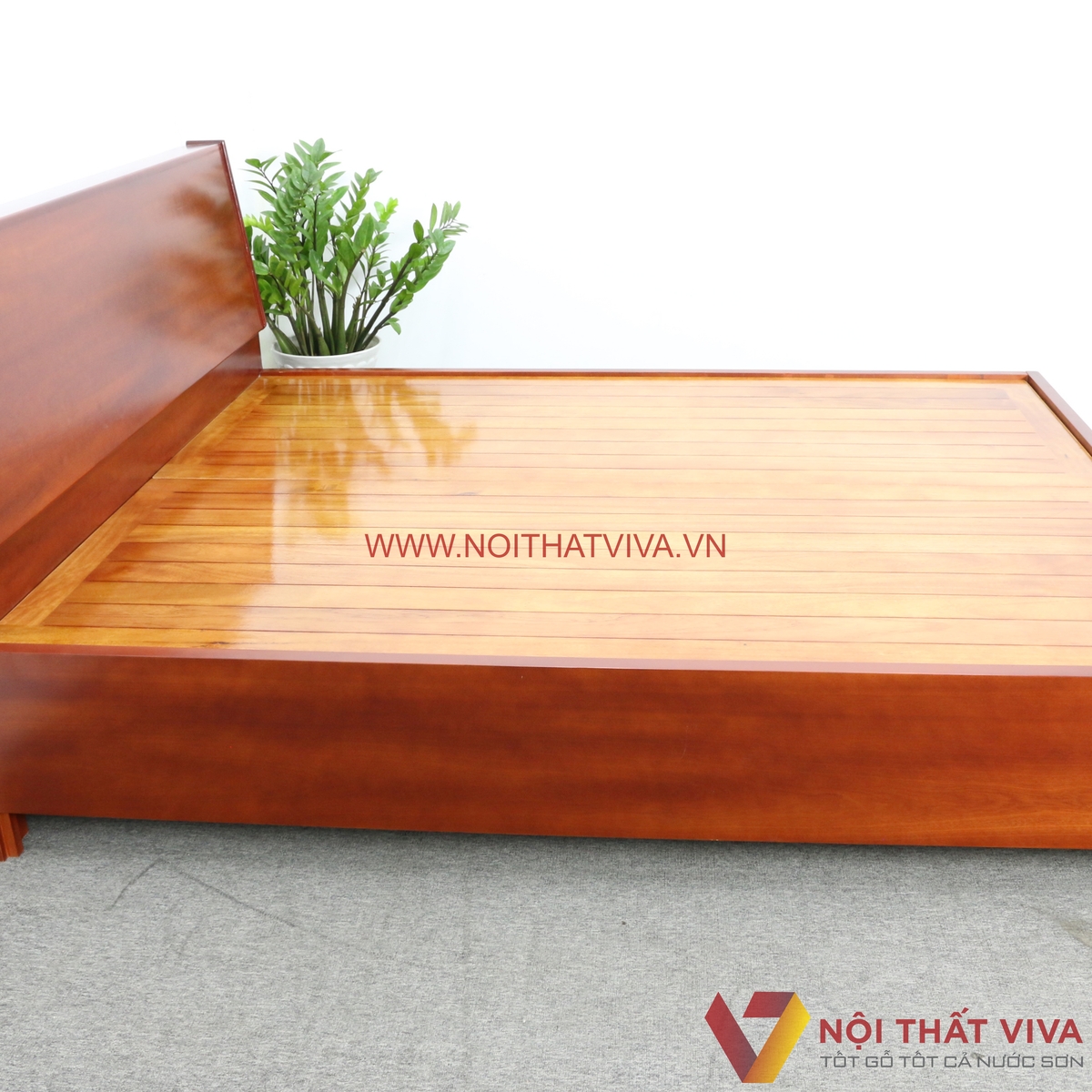Giường Ngủ Gỗ Tự Nhiên Đẹp Màu Xoan Đào Chân Cao Bền Bỉ Giá Rẻ