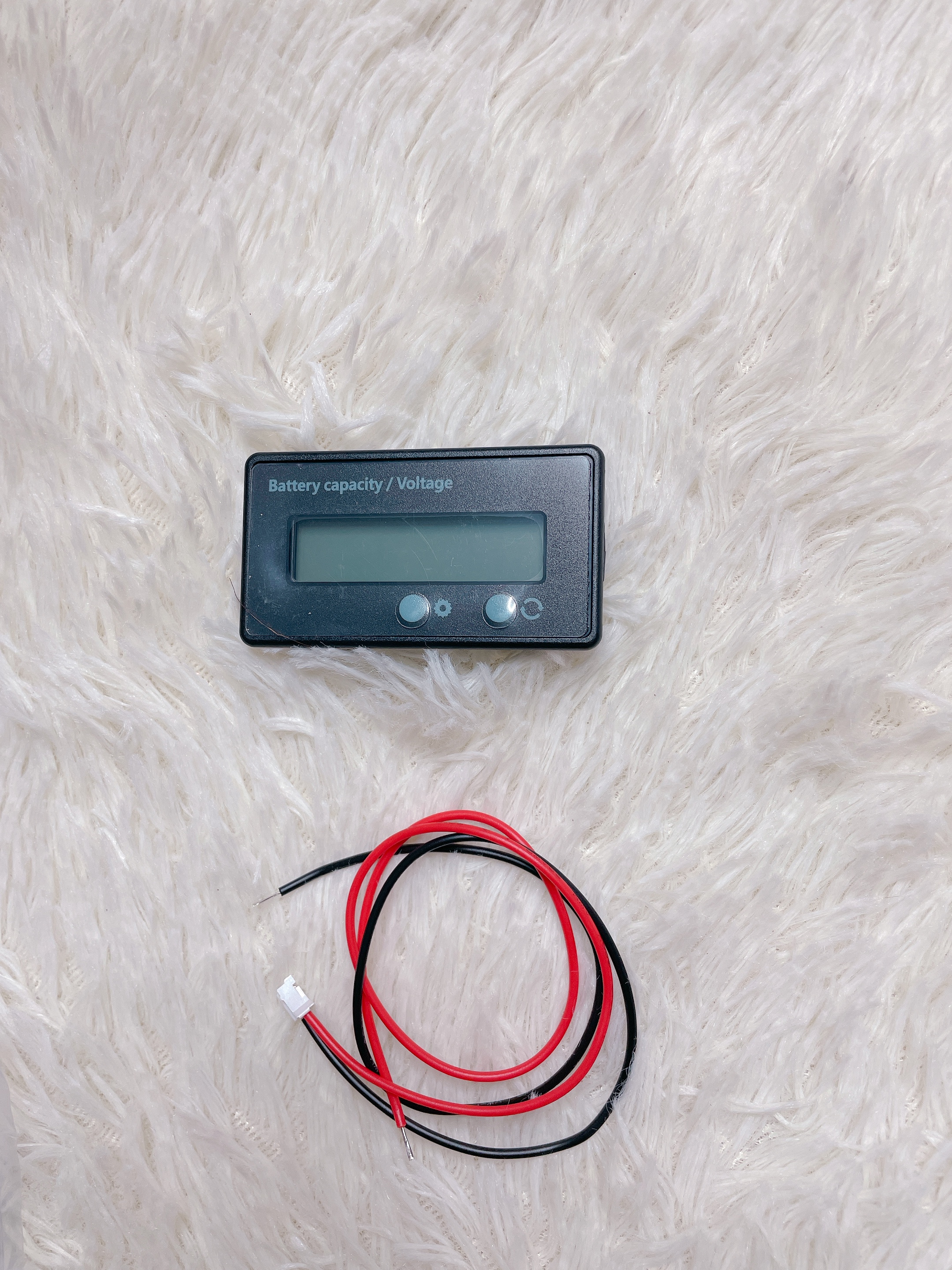 ￼Vôn kế đồng hồ đo điện LCD 10-100VDC