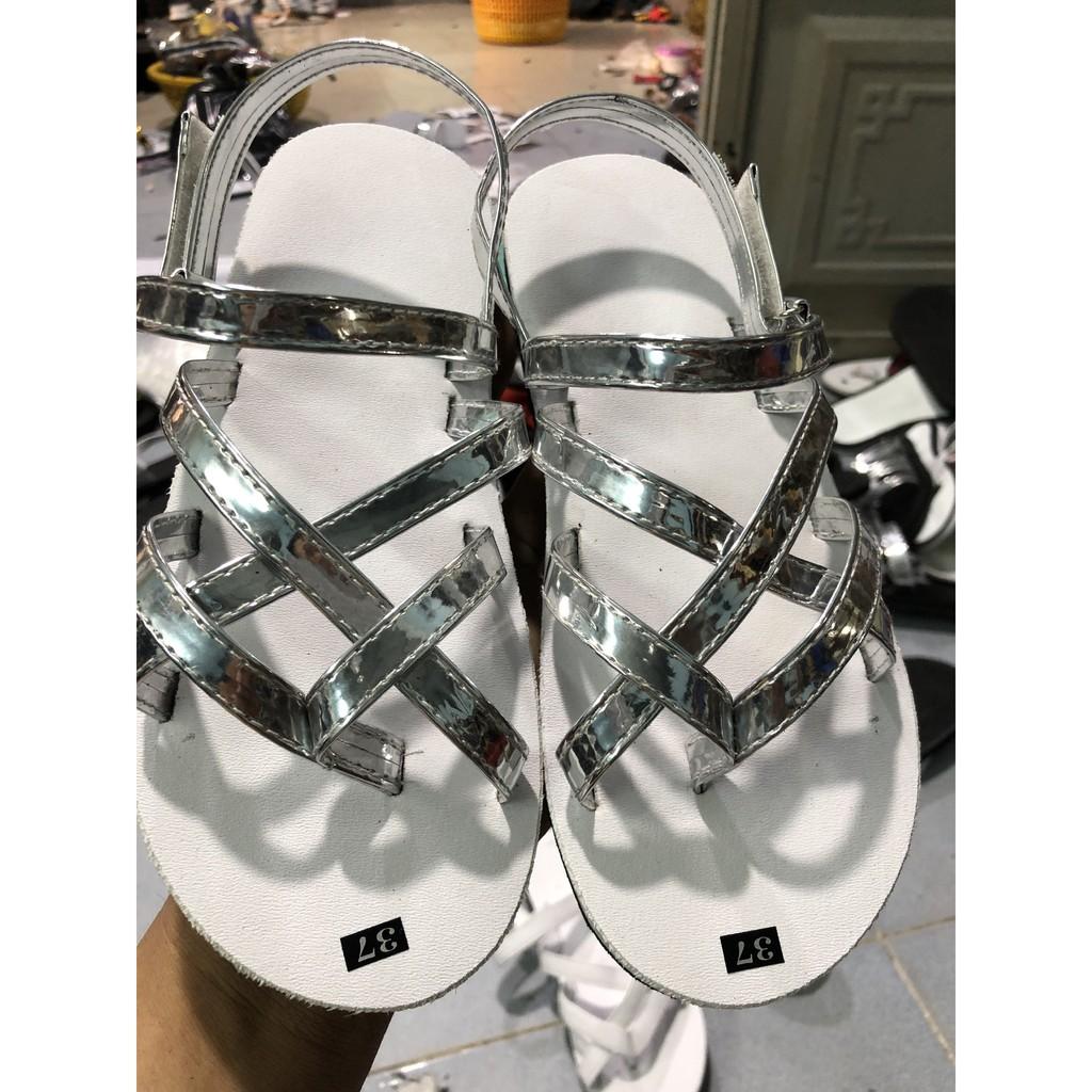 sandal nữ đế trắng quai bạc ( A 21 bạc ) size có từ 34 nữ đến 42 nữ có đủ màu đủ size nhắn tin chọn thêm