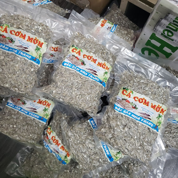 Đặc Sản Nha Trang - Cá Cơm Mờm Sữa Loại 1 Seavy 1kg