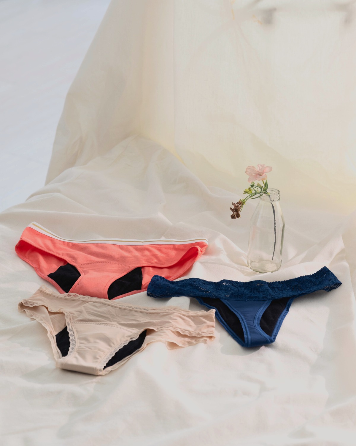 Quần nguyệt san MENE period panties A REVOLUTION FOR WOMEN Kiểu quyến rũ