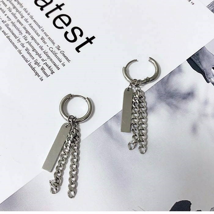 Bông tai thả xích dáng ngắn ngầu bá cháy 1 đôi unisex