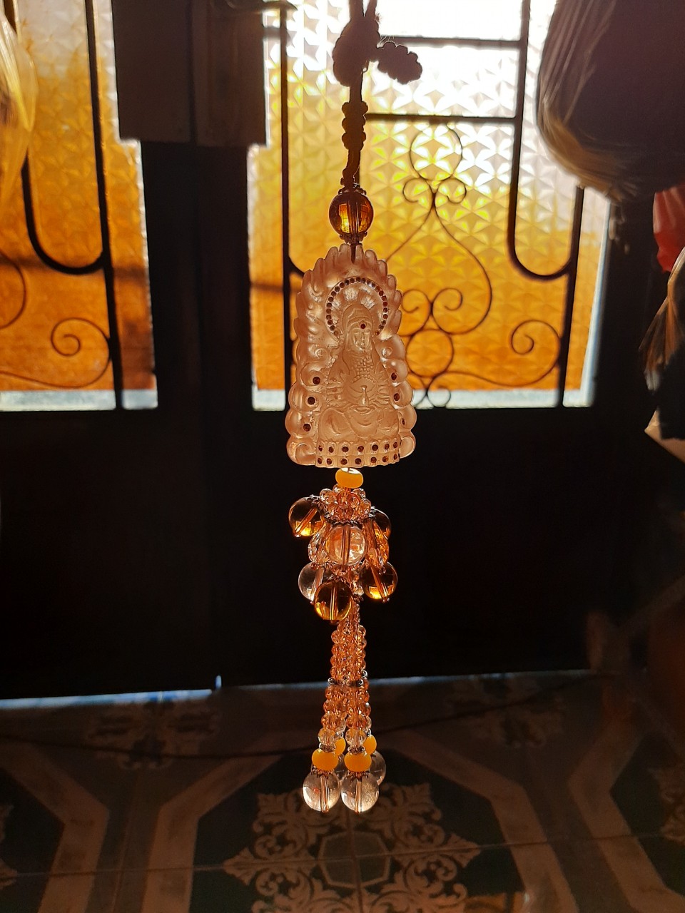 Dây treo xe ô tô phật Quan Âm phong thủy may mắn bình an, mặt đá thủy tinh, dây obsidian
