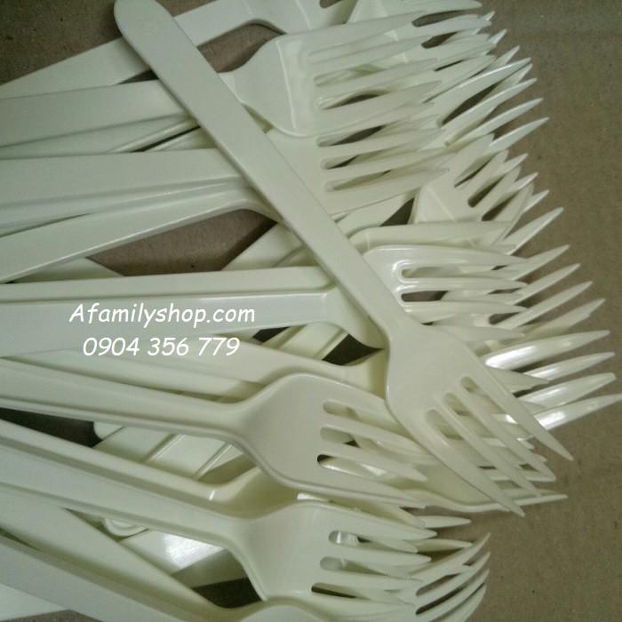 Set 20 dĩa nhựa trắng