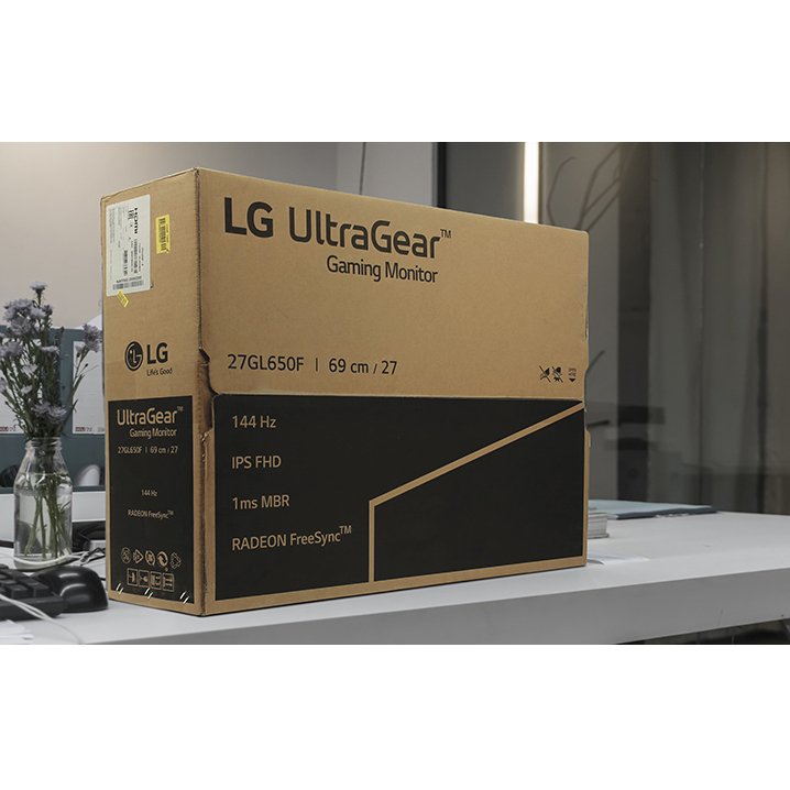 Màn Hình Gaming LG UltraGear 27GL650F-B 27 inch Full HD 1ms 144Hz IPS FreeSync - Hàng Chính Hãng