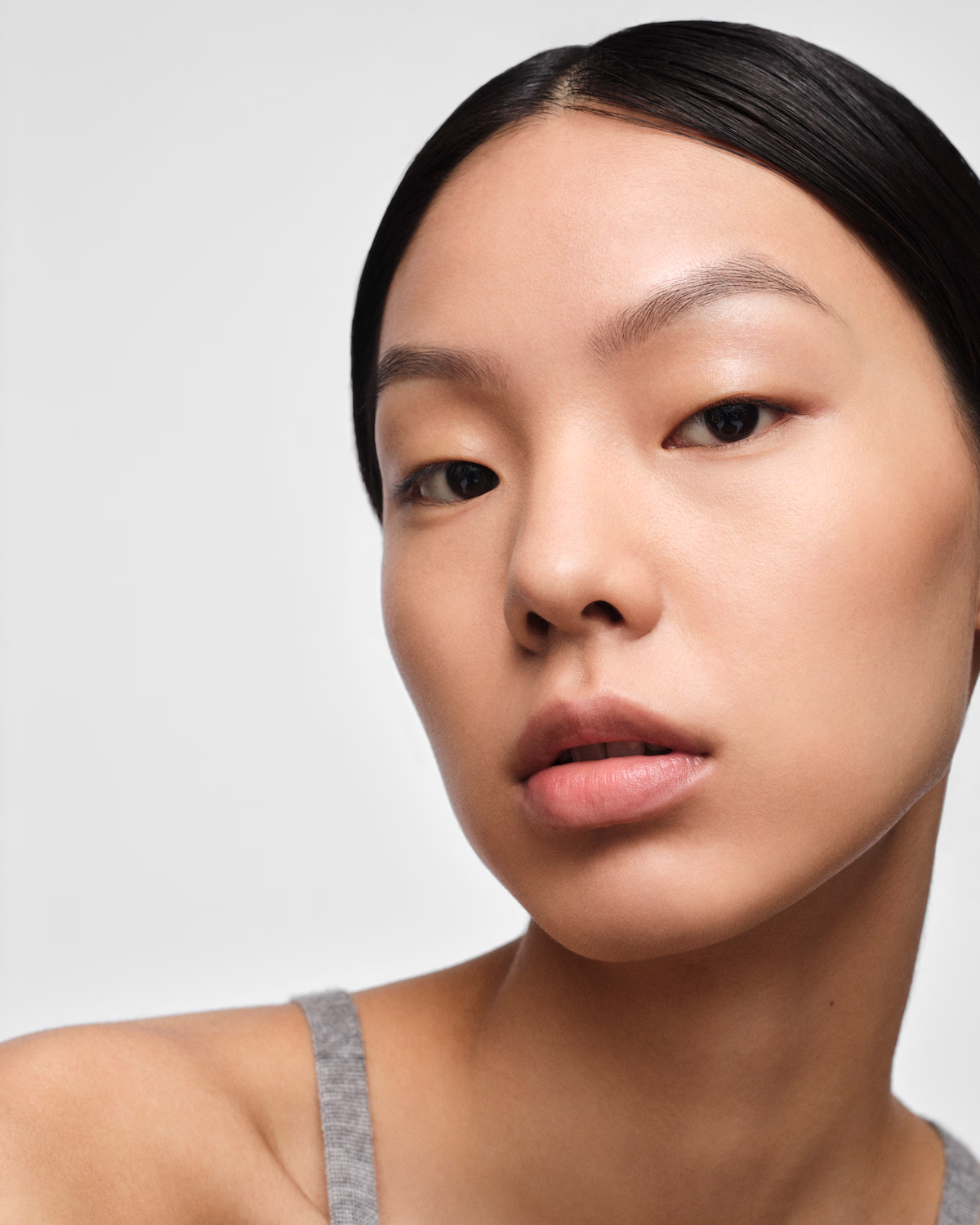 Son dưỡng môi Prada Balm Lip Optimizing Care U000_UNIVERSAL 3.8g