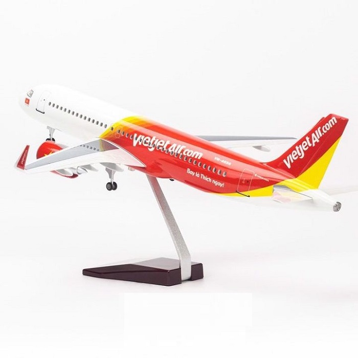 Mô hình Máy bay tĩnh Vietjet A320 47cm có bánh xe và đèn led