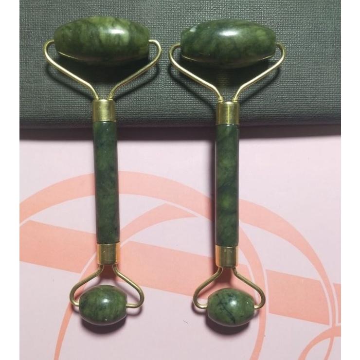 Lăn đá Massage da mặt