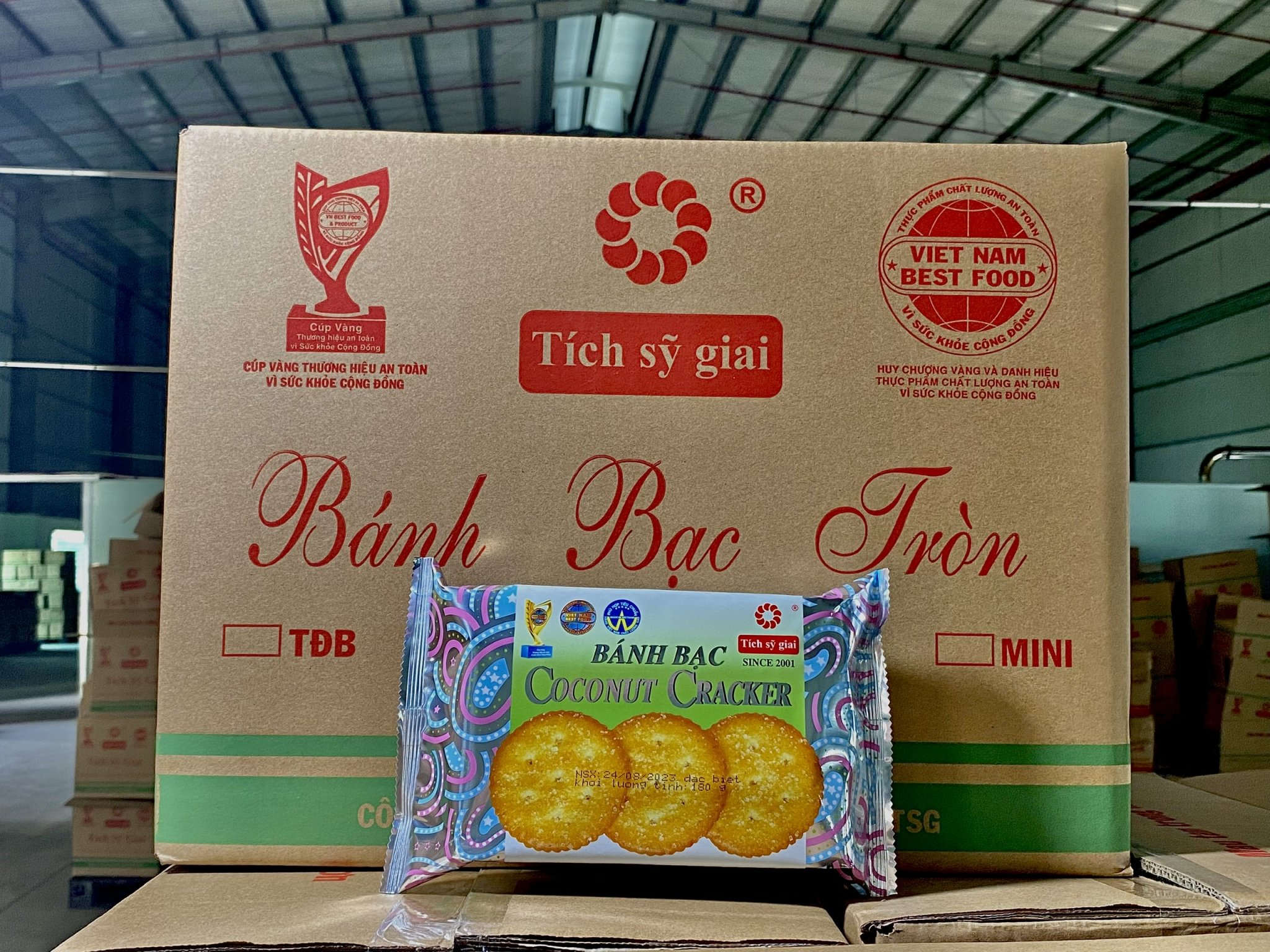 Thùng bánh quy đường Coconut Tích Sỹ Giai 170gr cao cấp