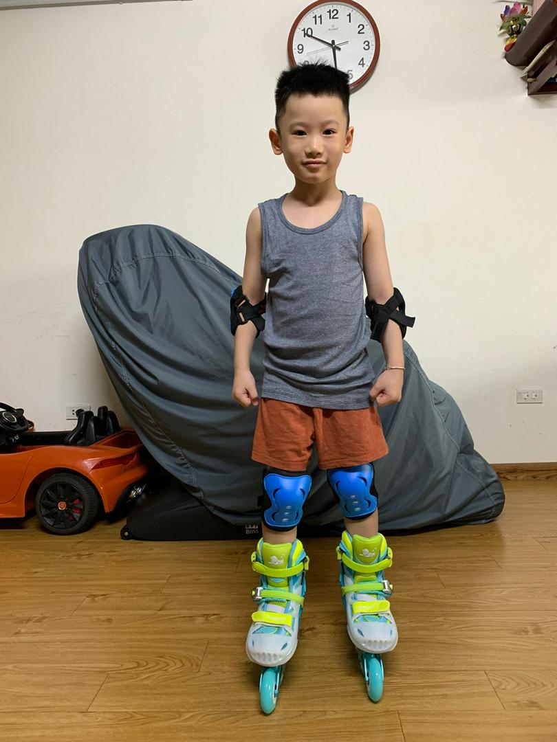 Giày Patin 8 Bánh Phát Sáng Centosy Cougar 333 Cho Trẻ Em, Patin Có Phanh, Patin Có Nút Chỉnh Size