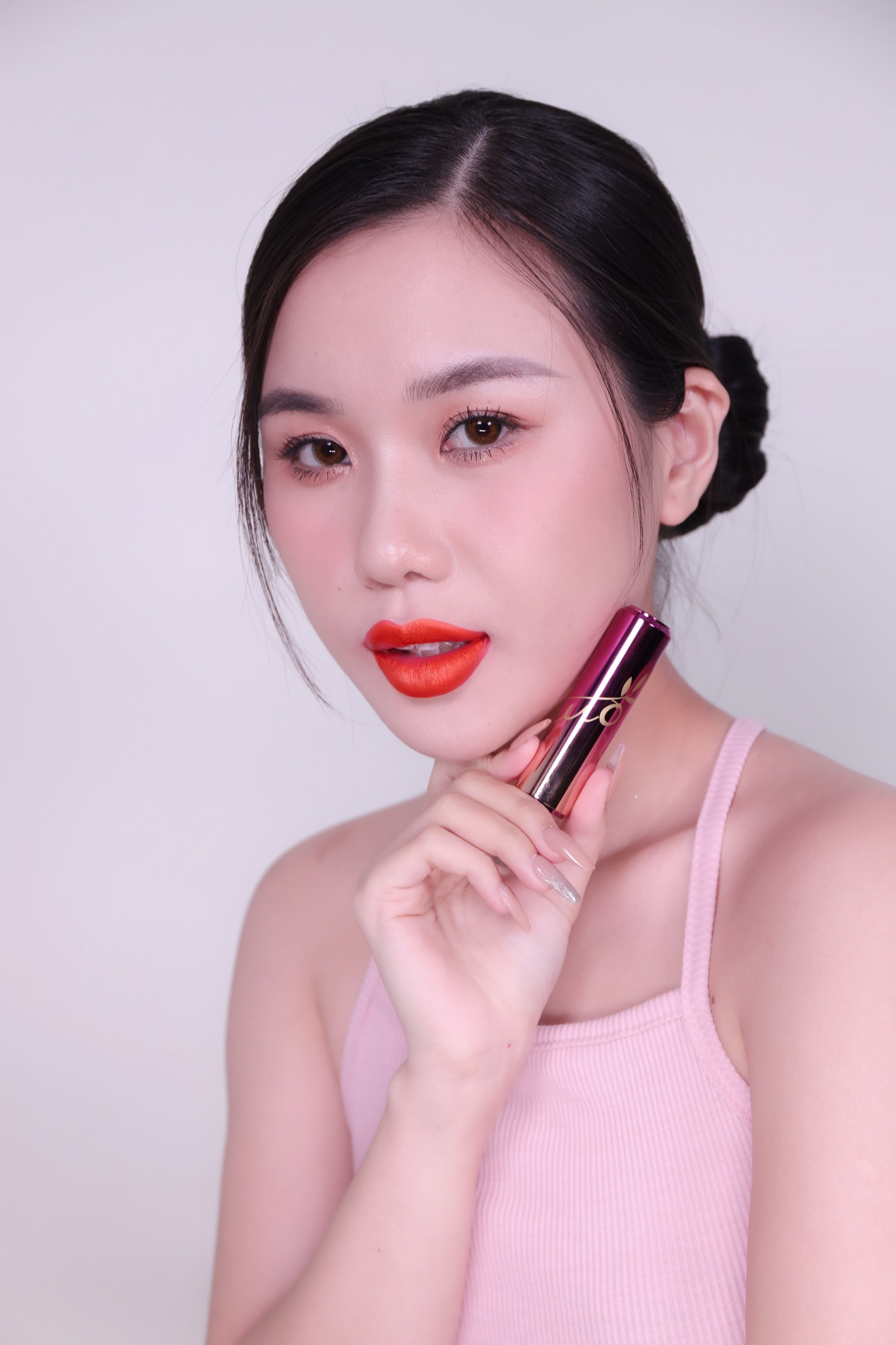 Son Lì Anh Thảo Đỏ Cam GUO - True Matte Lipstick GUO 5gr