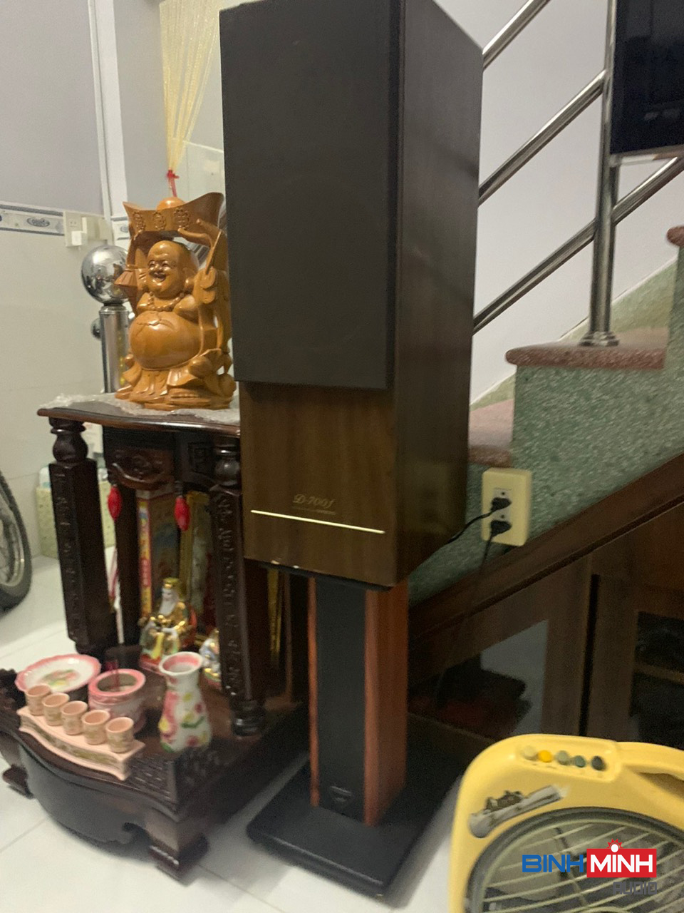 Chân loa gỗ chống rung Venza BM 40