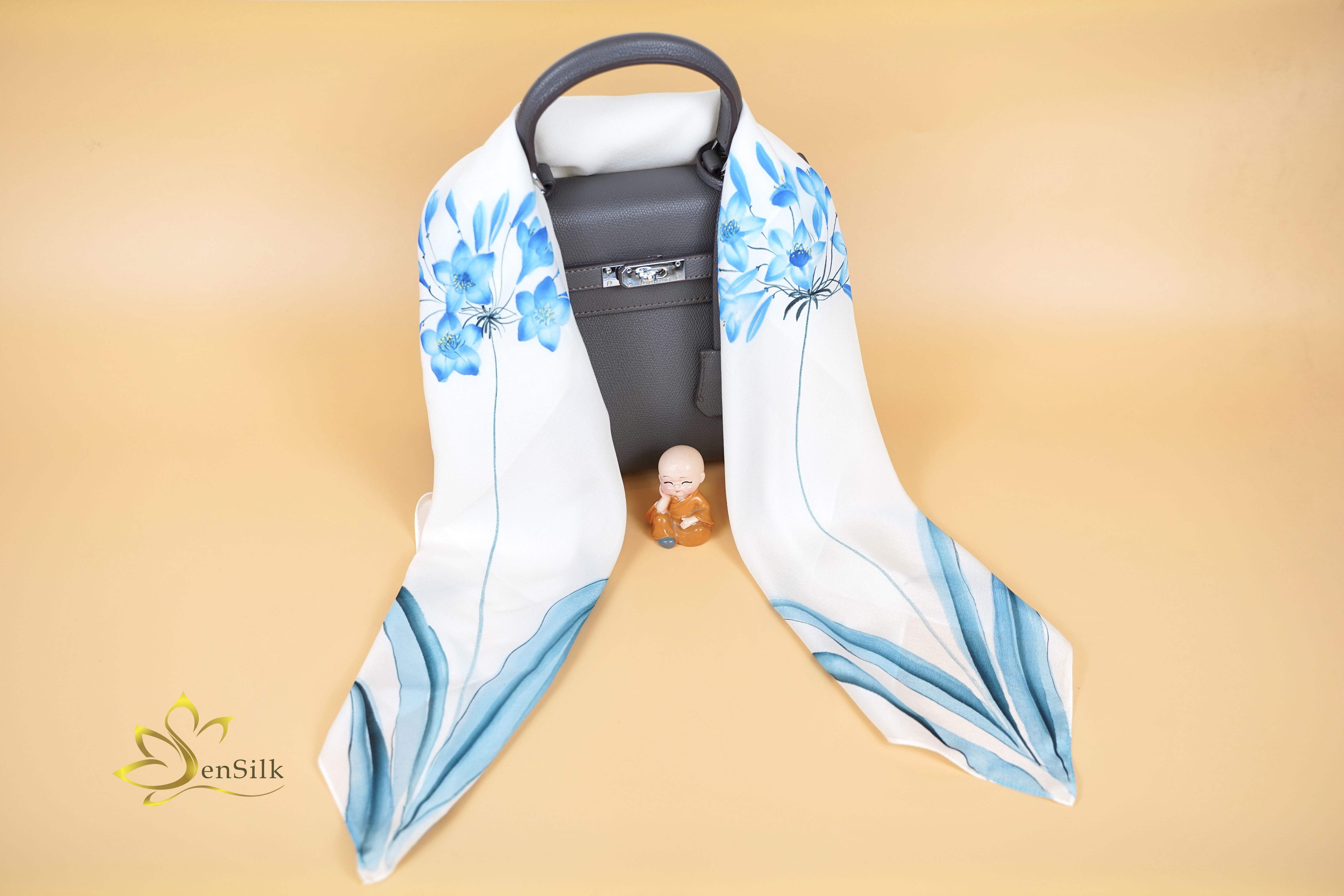 Khăn Lụa Vuông Vẽ Tay Hoa Thủy Tiên – SenSilk – Silk Painting Scarves 75*75cm