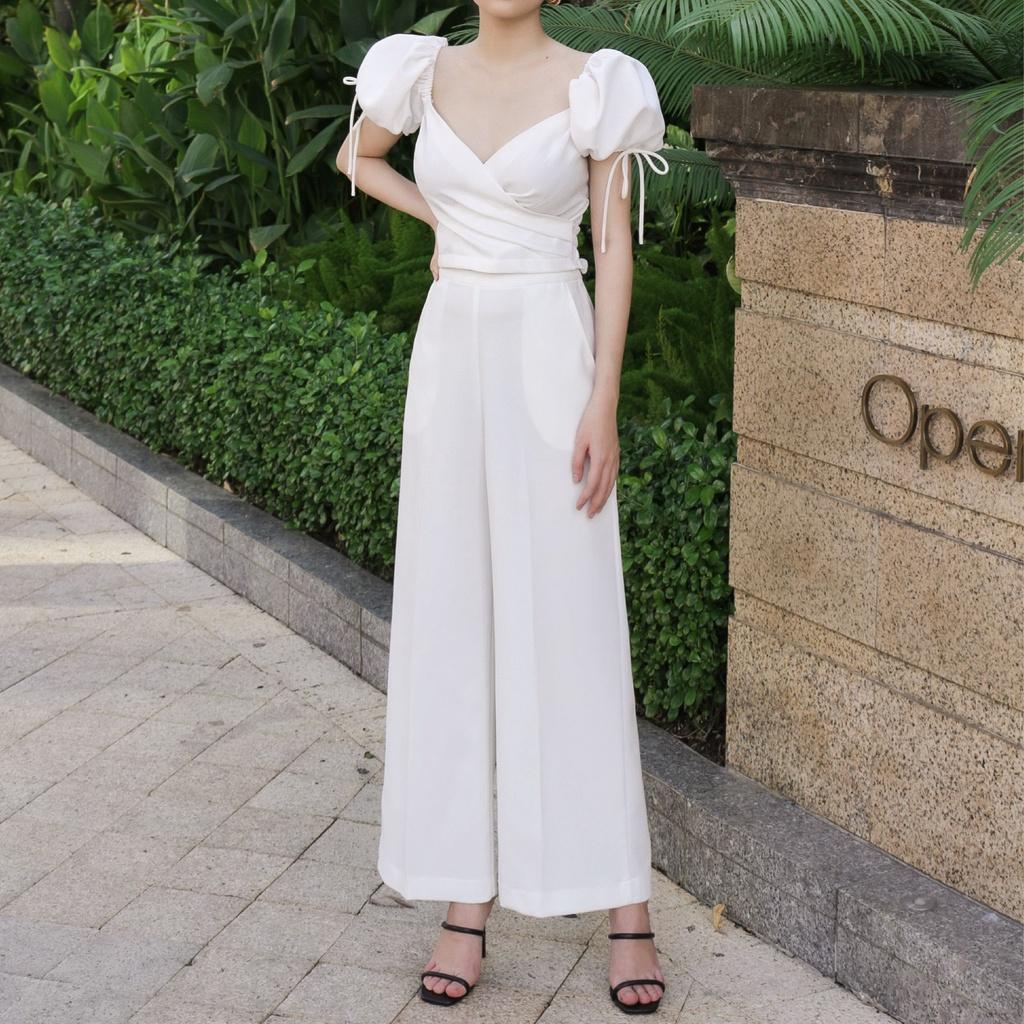 KIOBI – Quần dài Long Pants form suông cơ bản,lưng cao,ống loe,có túi, nhún thun sau eo, vải cotton bố trắng - KIQ19111T