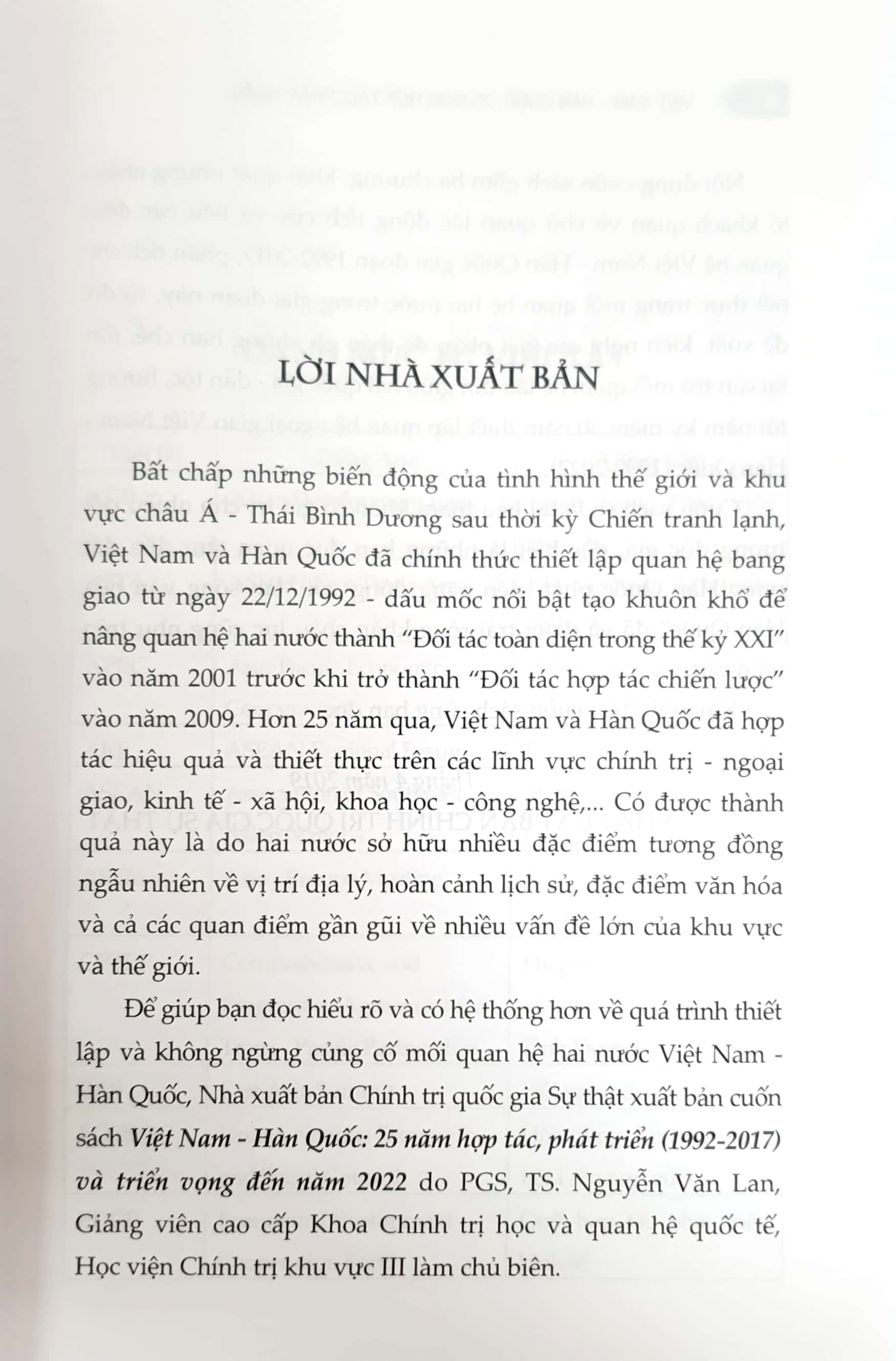 Việt Nam - Hàn Quốc: 25 năm hợp tác, phát triển (1992 - 2017) và triển vọng đến năm 2022