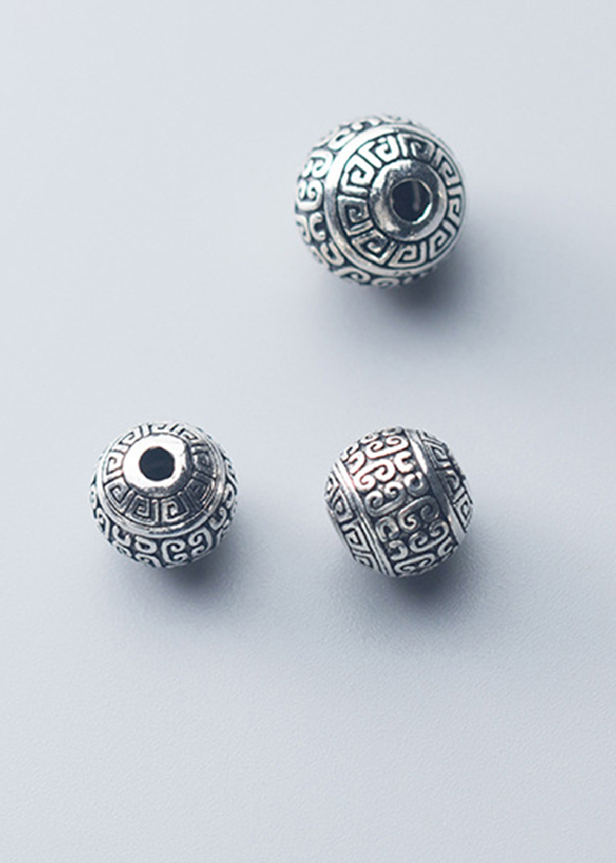 Charm bạc tròn hoa văn - Ngọc Quý Gemstones - 10mm