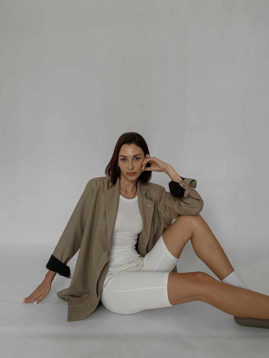 là min -  Áo Khoác Caramel Oversized Blazer