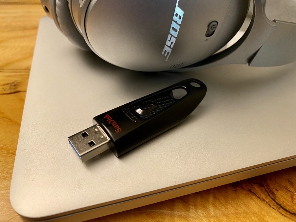 USB SanDisk 3.0 Ultra CZ48 16GB - Hàng Chính Hãng