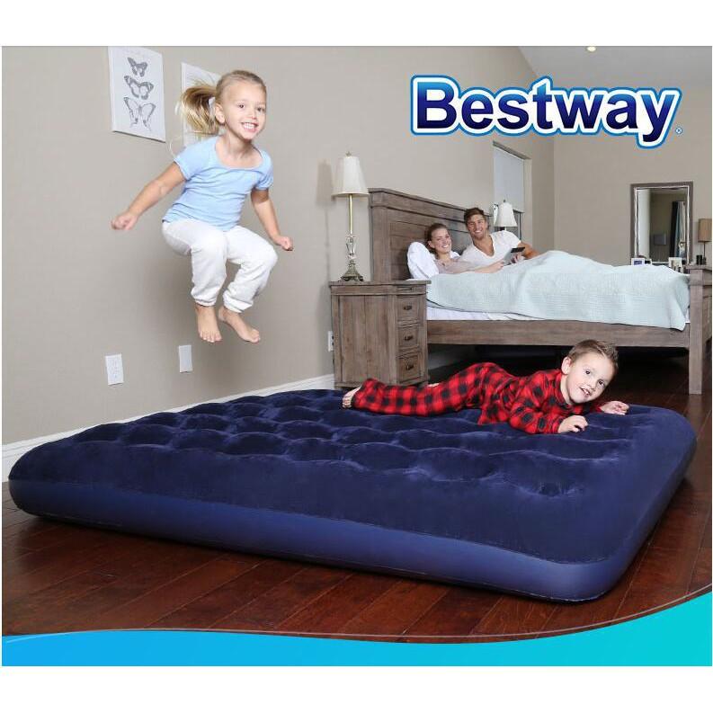 Đệm hơi Nệm hơi Bestway 67002 cỡ 137 x 191 x 22 CM kèm bơm hơi + GỐI HƠI