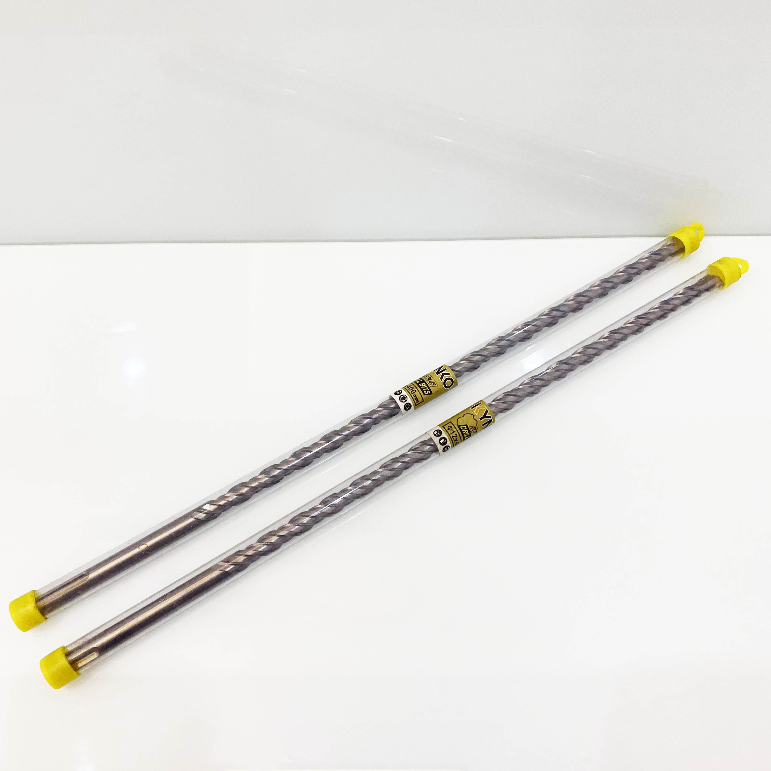 MŨI KHOAN BÊ TÔNG SDS ĐƯỜNG KÍNH PHI Ø12 DÀI 400MM XUYÊN TƯỜNG ĐẦU DẸT KYNKO MKBTXT-12410