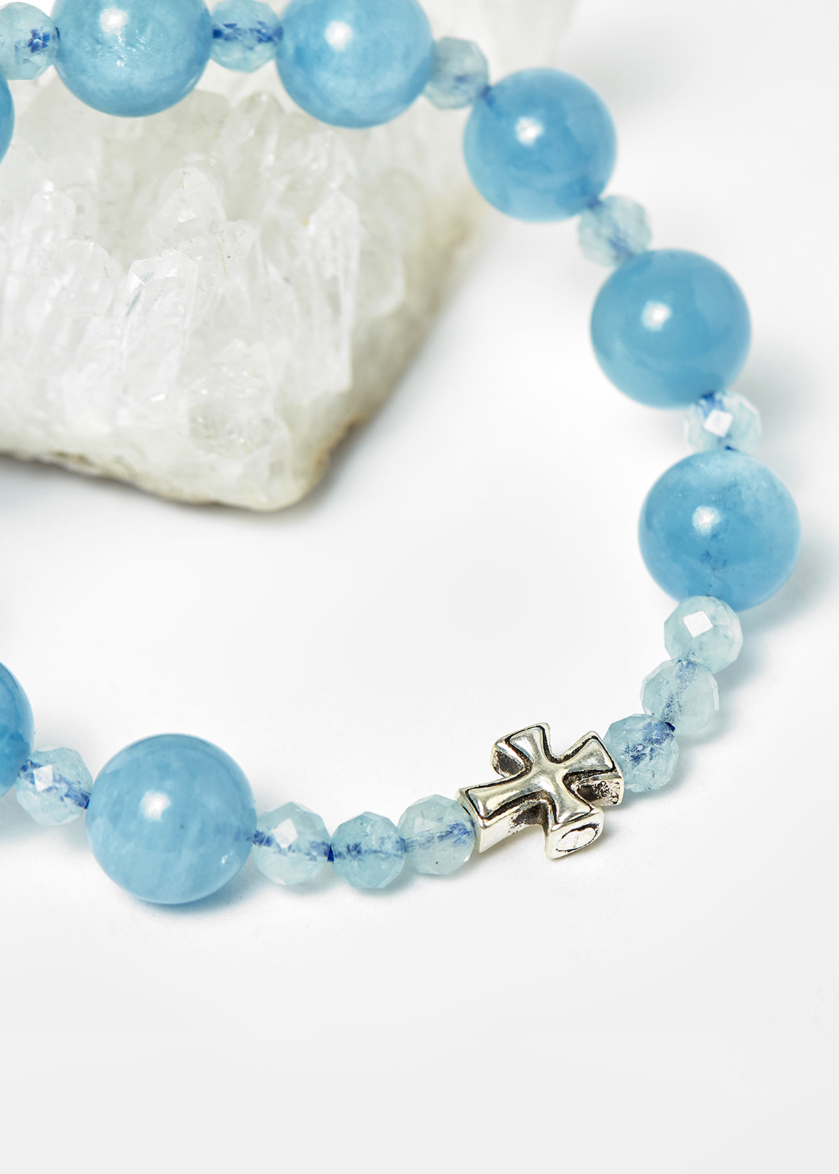 Hình ảnh Vòng Chuỗi Mân Côi Đá Aquamarine hạt đá 10mm,ni 50  - Ngọc Quý Gemstones