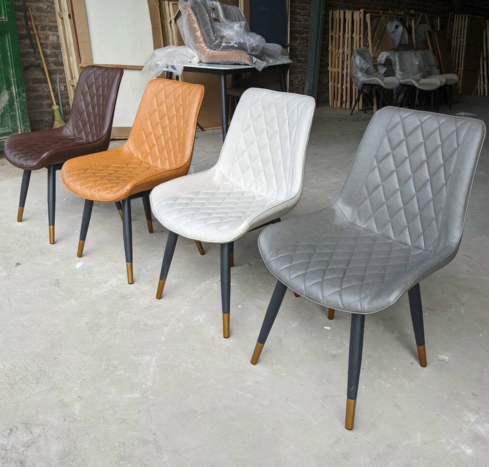 Bàn ăn mặt đá phiến chân chéo chữ X kết hợp ghế Loft trám
